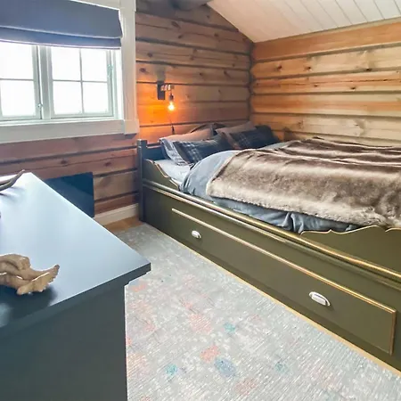 Дом отдыха Lovely In With Sauna